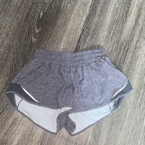Lululemon Hottie Hot shorts